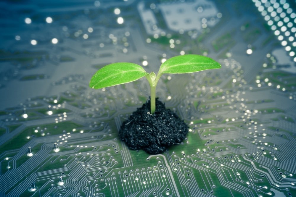MicheleBalduc13's tweet photo. Sei più #ecocentrico o #tecnocentrico? Parlare di #sostenibilità significa non ricercare la stabilità ma un #cambiamento guidato, efficiente nella gestione di meccanismi sociali, economici, ambientali, politici e digitali.
Trovare un equilibrio tra Natura e Umanità.
#smm21 https://t.co/sCSFag2K1u