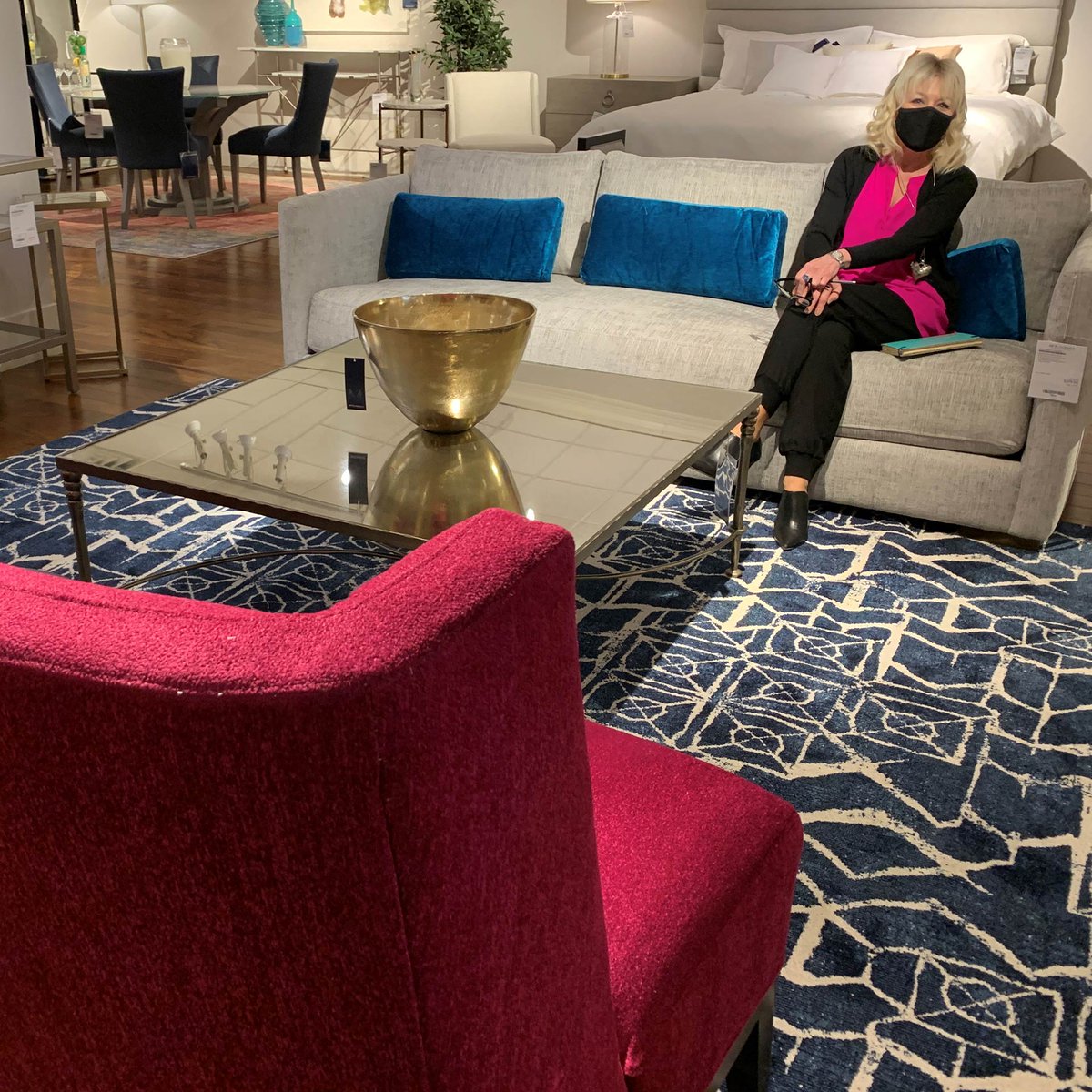McElherans's tweet photo. It's always a good day when you realize your outfit matches the fun new setting from Lillian August.

Need help coordinating the look in your home?  Book an appointment with one of our design guides and we'll help you create a room you love.

Your Rooms.  Your Style.  Your Story. https://t.co/ymNx8kV8gr