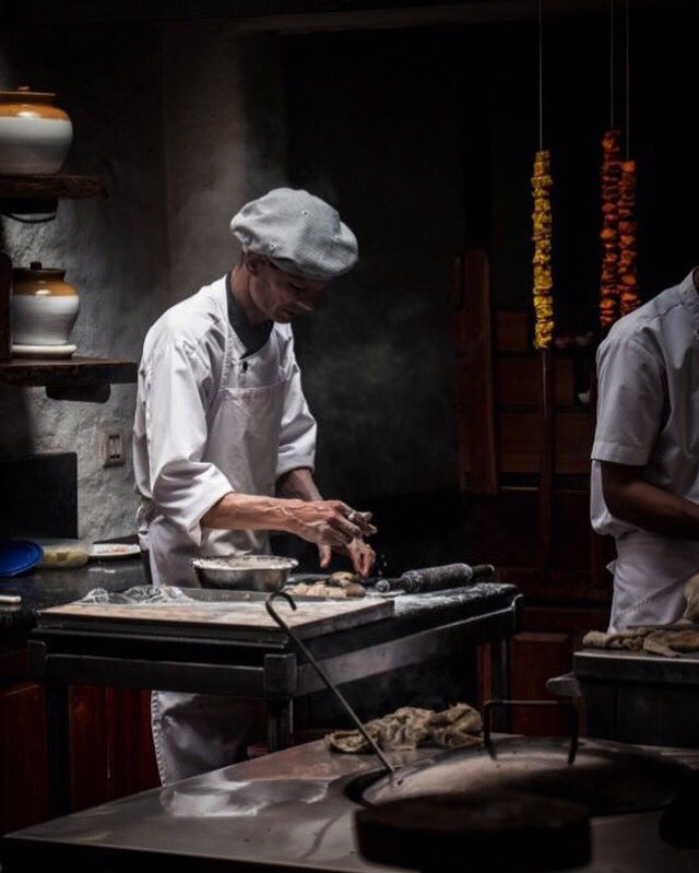 adorcup's tweet photo. Baker

#Ador #adorcup #jobs #serviceindustry #barista #baristalife #bartender #cocktails #waiter #waitress #baristaskill #hospitality #coffeeaddict #coffeelover #foodporn #coffeetime #foodphotography #coffeelife #picoftheday #likeforlikes #l4l #fnb #coffeeshopowner #starbucks https://t.co/VvU1IYKv11