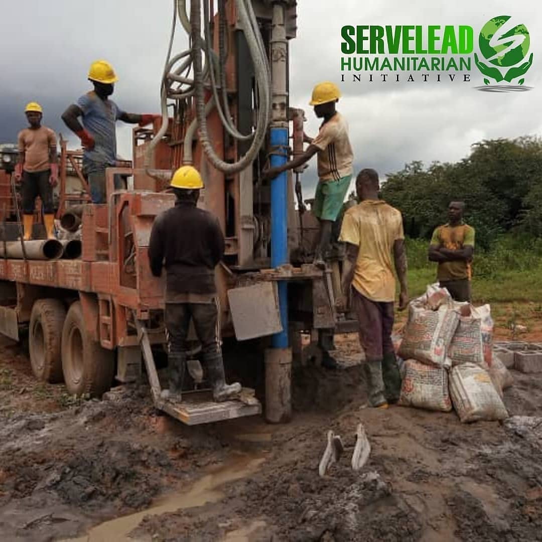ServeleadGlobal's tweet photo. Happy World Water Day
.
As we celebrate our team's impact in Gidan Haza and Ankara Nandu, we are reminded that water needs are the most essential needs in any community, and we reaffirm our commitment to playing our part
.
#WorldWaterDay #communitydevelopment https://t.co/8S1tnx0c0A