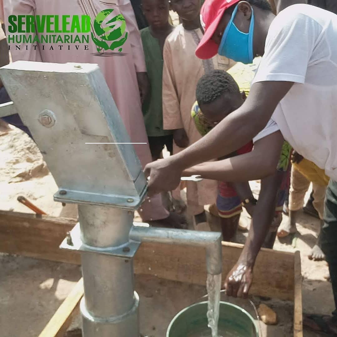 ServeleadGlobal's tweet photo. Happy World Water Day
.
As we celebrate our team's impact in Gidan Haza and Ankara Nandu, we are reminded that water needs are the most essential needs in any community, and we reaffirm our commitment to playing our part
.
#WorldWaterDay #communitydevelopment https://t.co/8S1tnx0c0A