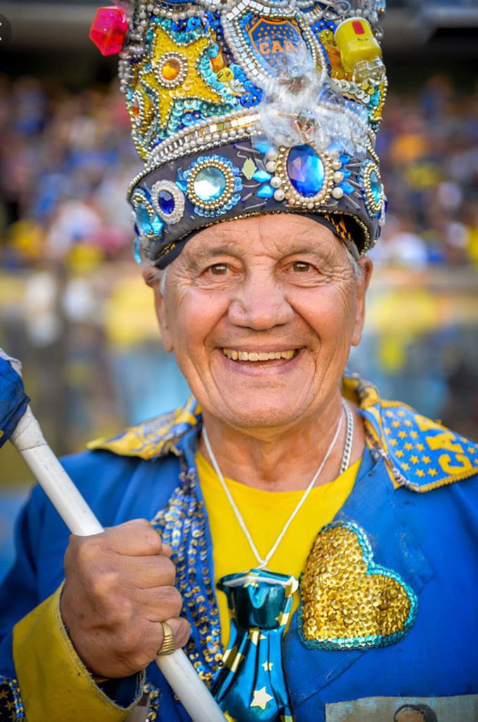 hasta siempre Cacho querido. que en paz descanses 💔