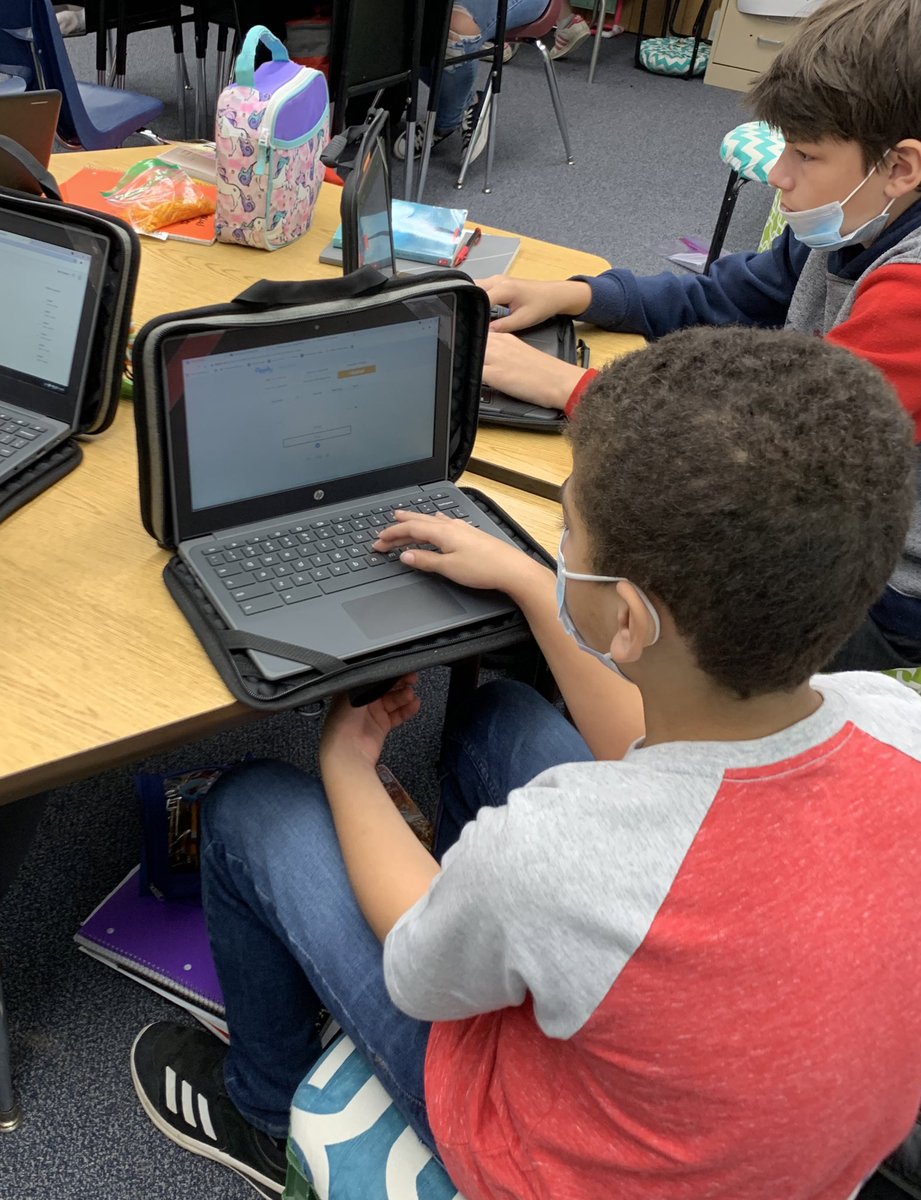 icoachchughes's tweet photo. Students @WISDTurner in Mrs. William's #TurnerTechie class working in stations during RLA.  Using @flippitynet flashcards to practice elements of drama vocabulary.  @Meg_Michalsky #coachesconnect https://t.co/xhbysquRxk