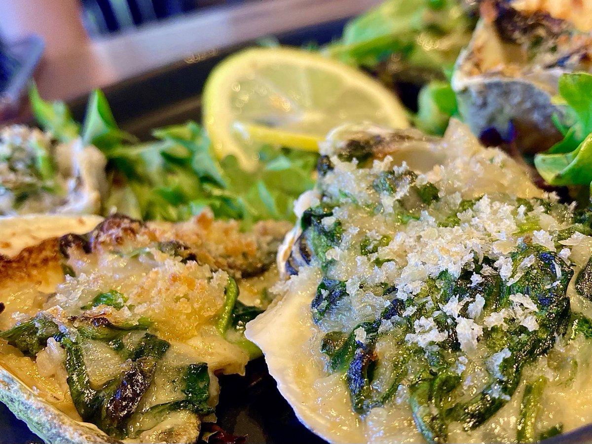 HayworthPR's tweet photo. @LuminaryHotel has officially opened its fifth F&amp;B outlet, Oxbow Bar &amp; Grill. Located in what was once known as the City Pier Building, Oxbow brings a new experience to Downtown Ft. Myers’ River District, offering a mix of causal dockside dining and shopping. #HayworthPR https://t.co/JOckeLwPJ1
