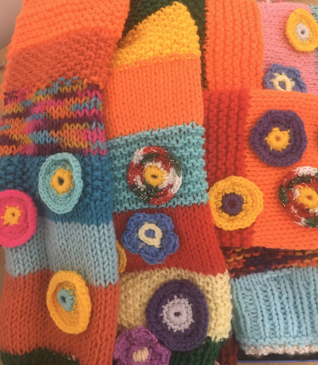 Big thank you to Eileen Cowshall @HfdnwUkOfficial for these beautiful, colourful cannula sleeves from the Dementia Team @UHSFT