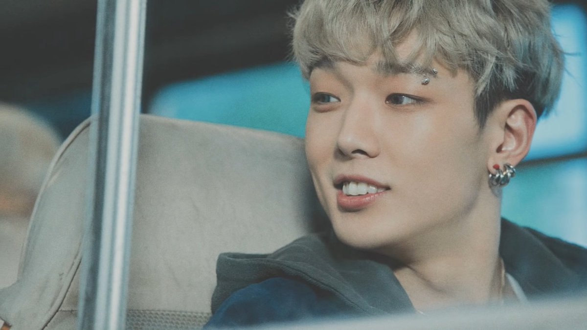 bobby_U_'s tweet photo. 예쁘네💜 #바비 #BOBBY https://t.co/E2yNsECfgZ