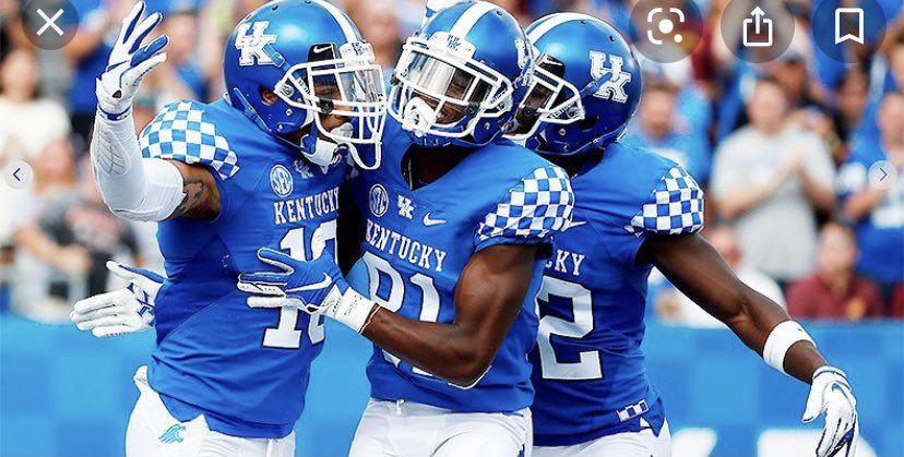 EjLightsey8's tweet photo. Blessed to receive an offer from the University of Kentucky !! 🙏🏾
#gowildcats 🤍💙
@Rivals @247Sports @Fitzgerald_FB @CoachJonSumrall @UKFootball @ChadSimmons_ @RecruitGeorgia https://t.co/gvGv1VNhda