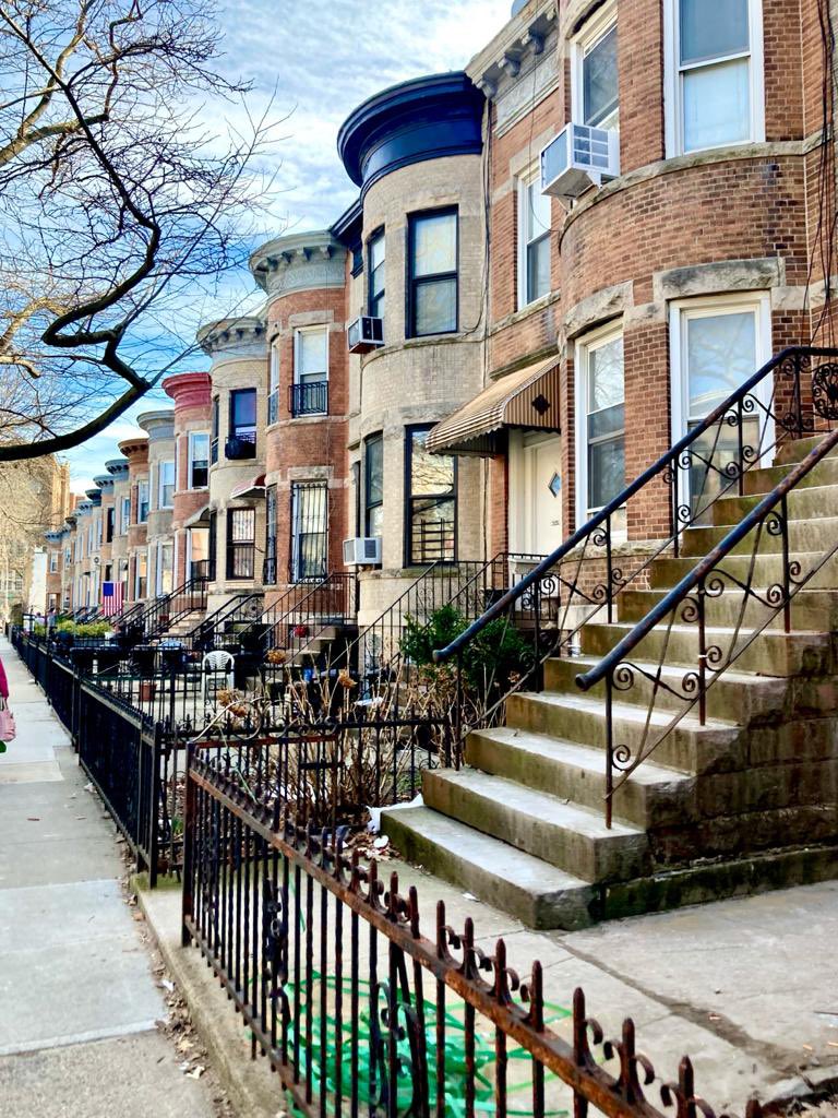 Work has started on our #Brooklyn #eco house project. We are preparing for solar power and super energy efficient insulation.  #Brooklynsolarworks #ecohomes #vakota #architecture #cityarchitects #nyc