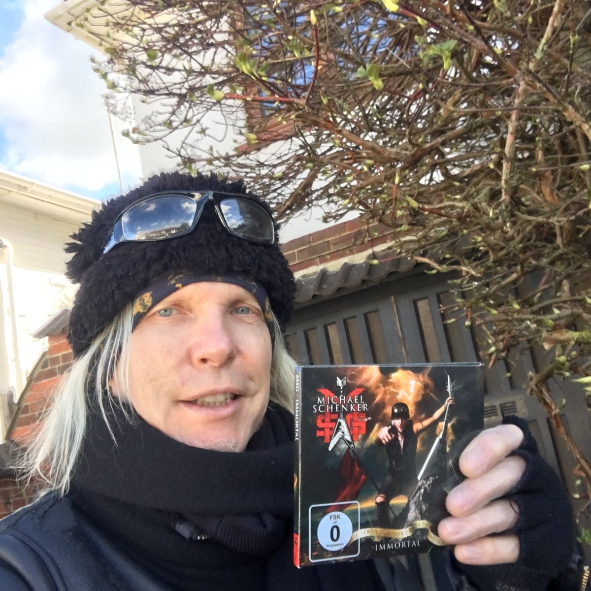 Almost two months after the release and we're still rocking "Immortal" here. Thanks to everyone who have purchased it!

Please share your picture with your copy of "Immortal".

#michaelschenker #msg #rocknroll #hardrock #heavymetal