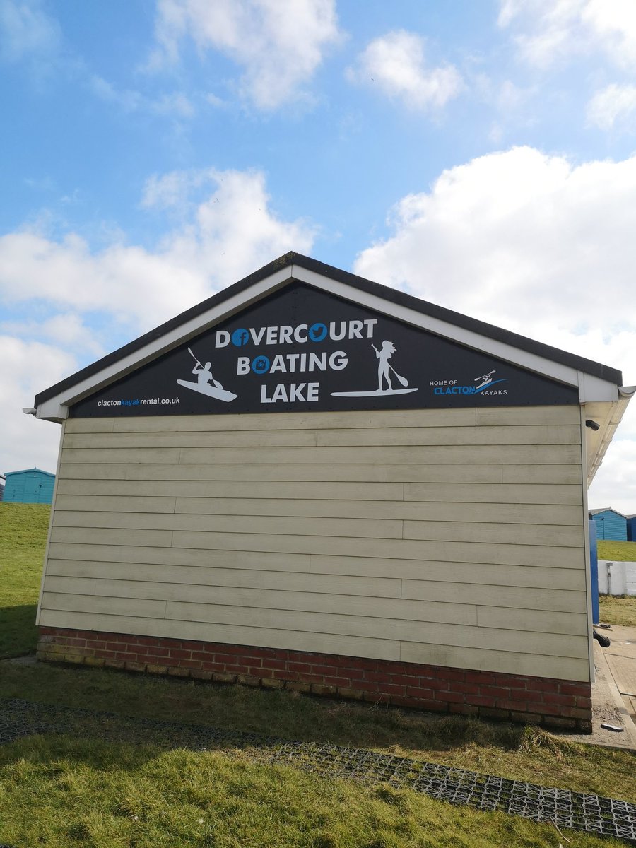 You can't miss us now - look at our lovely new sign here at #dovercourt Boating Lake 

To check avaliability for #kayak and #Paddleboard hire and book your slot for when we are officially #open from #29thMarch onwards follow this link - eola.co/w/1345/activit…
#tendring #essex