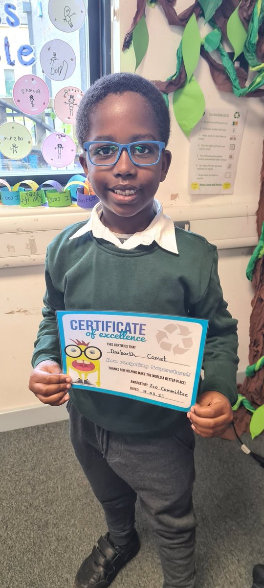 MrsHarrison_APS's tweet image. Our lovely new #RecyclingSuperstars certificate will take pride of place next to our #EcoCode! Thank you @bowen_miss 
#recyclingcompetition 
#GlobalRecyclingDay #AdamsdownEco #AdamsdownHealthySchools ♻️🚮🌍