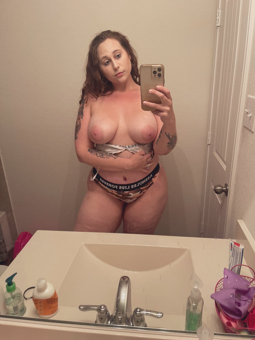 My #birthday is in 2 days!!! #Mondayvibes #Monday #MondayMorning #blessed #happy # https://t.co/VRju<a href="/tag/birthday"class="tags">#birthday</a><a href="/tag/mondayvibes"class="tags">#Mondayvibes</a><a href="/tag/monday"class="tags">#Monday</a><a href="/tag/blessed"class="tags"><span>#blessed</span></a><a href="/tag/happy"class="tags"><span>#happy</span></a><a href="/tag/mondaymorning"class="tags"><span>#mondaymorning</span></a>