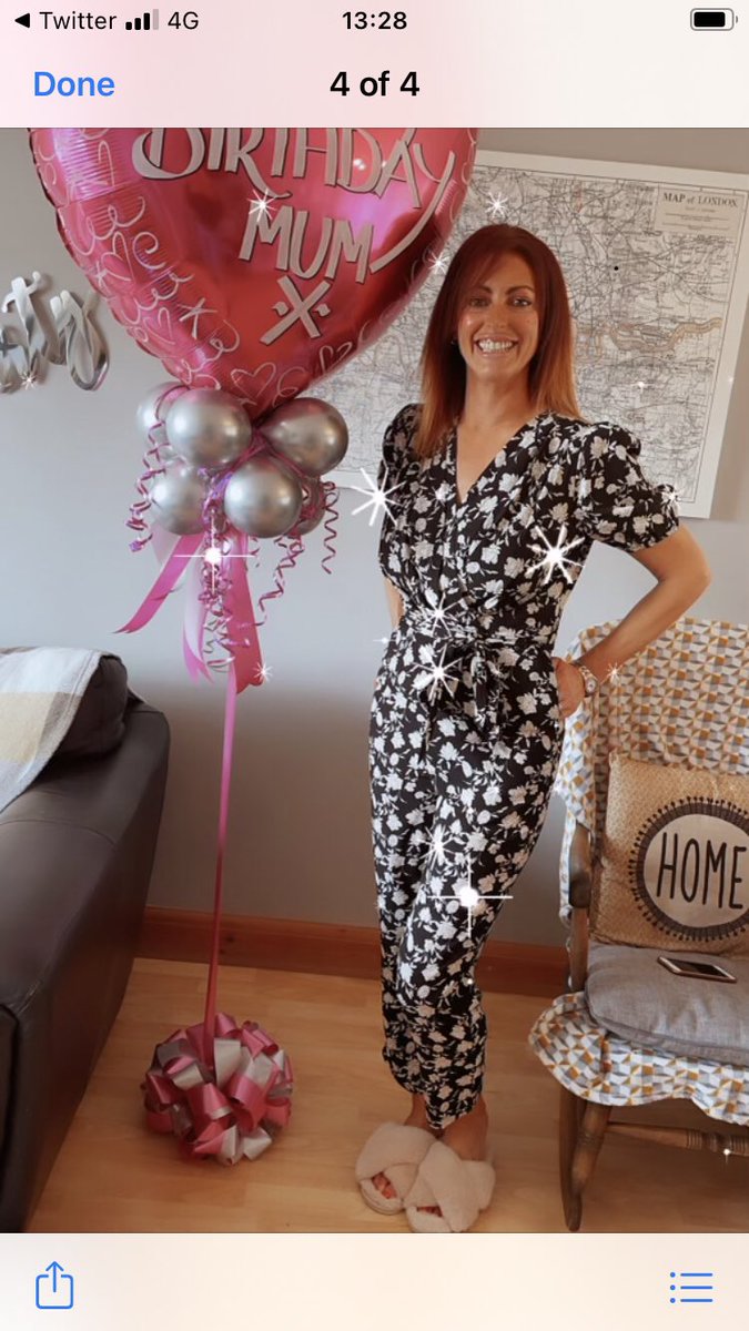 tess 🌻 tweet media