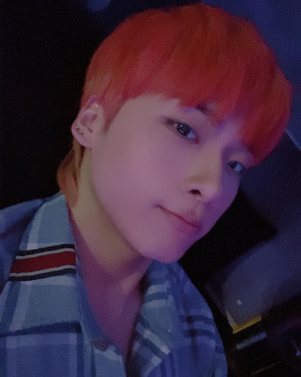 McndPyy's tweet photo. [📸] 21.03.22
@McndOfficial_ vía Instagram

BoseulBoseul hwaitiiing! >.< #goodday

#엠씨엔디 #MCND #개슬제이 #Castle_J https://t.co/DdYNGJDkRN