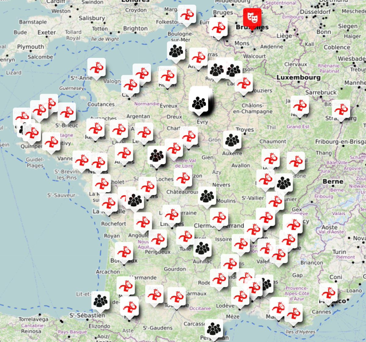 73 théâtres occupés ! 

umap.openstreetmap.fr/fr/map/theatre…

#OccupationPartout #FeuVertPourLaCulture #OccupationOdéon