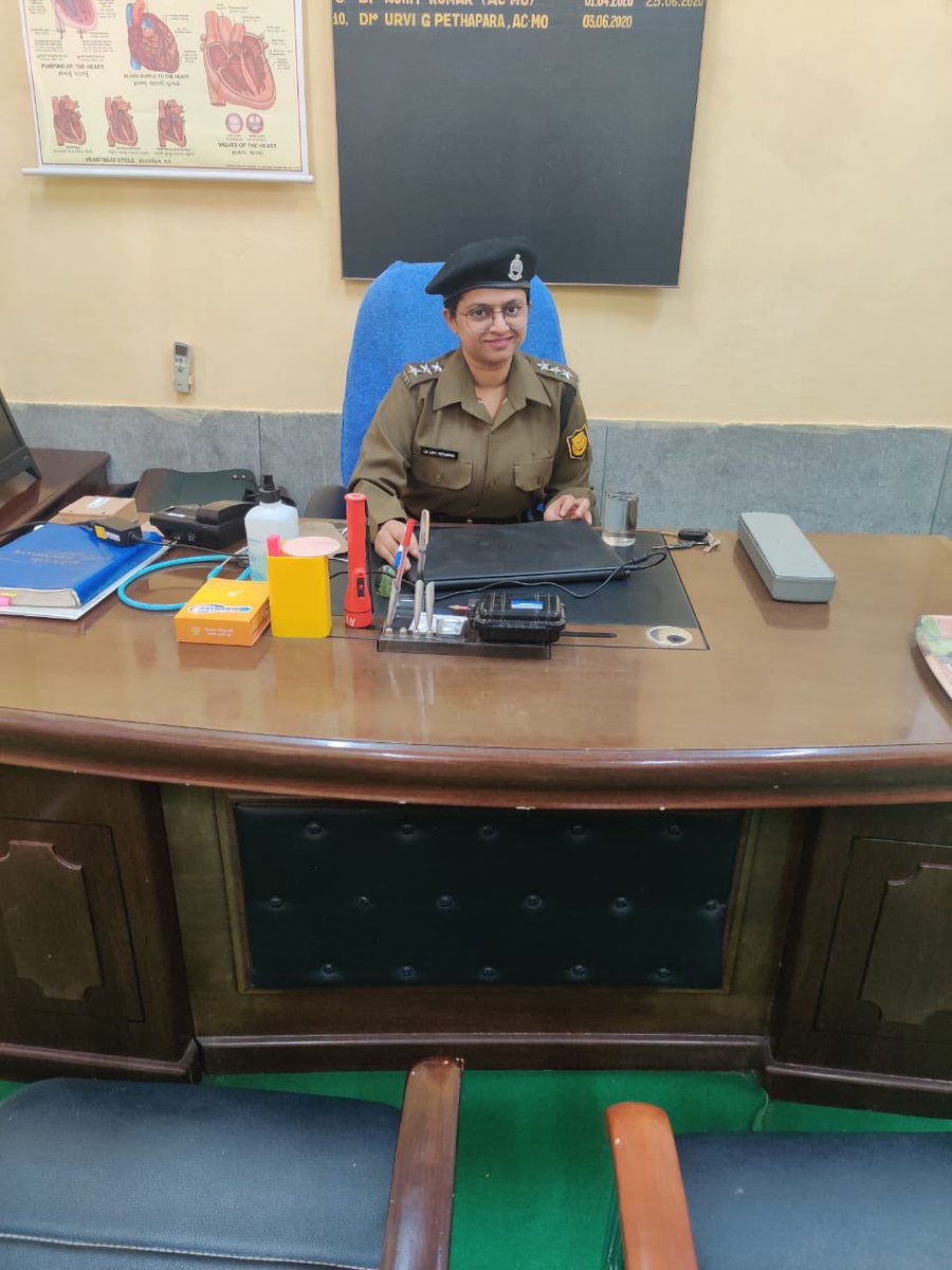 DrLavina_IPS's tweet photo. Proud to see you don the uniform!! And humbled and pleased to be able to be a small part of your journey !  

Kudos to you and best wishes for your future !!
In the Service of the Nation!! 👍😊 https://t.co/4kkZpocOlW
