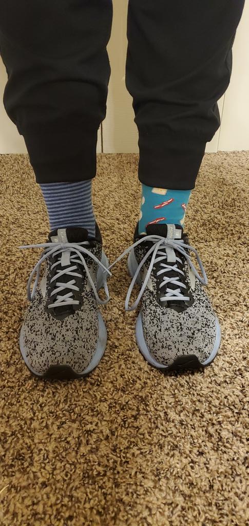 JessicaMabry4's tweet image. Since I didn't go anywhere yesterday &amp;amp; it was World Down Syndrome Day, I had to celebrate today at school! 💙💛 #rockyoursocks #worlddownsyndromeday #loveandinclusion #iamwfisd #ecse3 @wfcunningham @WFISDschools