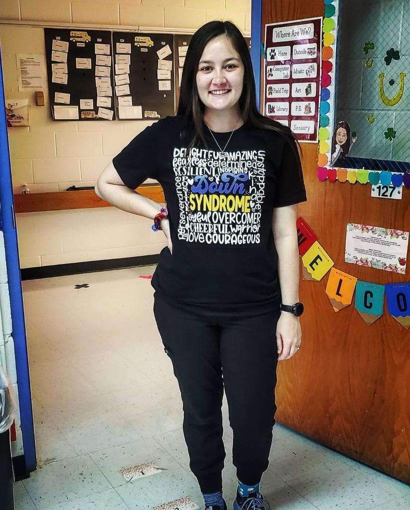 JessicaMabry4's tweet image. Since I didn't go anywhere yesterday &amp;amp; it was World Down Syndrome Day, I had to celebrate today at school! 💙💛 #rockyoursocks #worlddownsyndromeday #loveandinclusion #iamwfisd #ecse3 @wfcunningham @WFISDschools