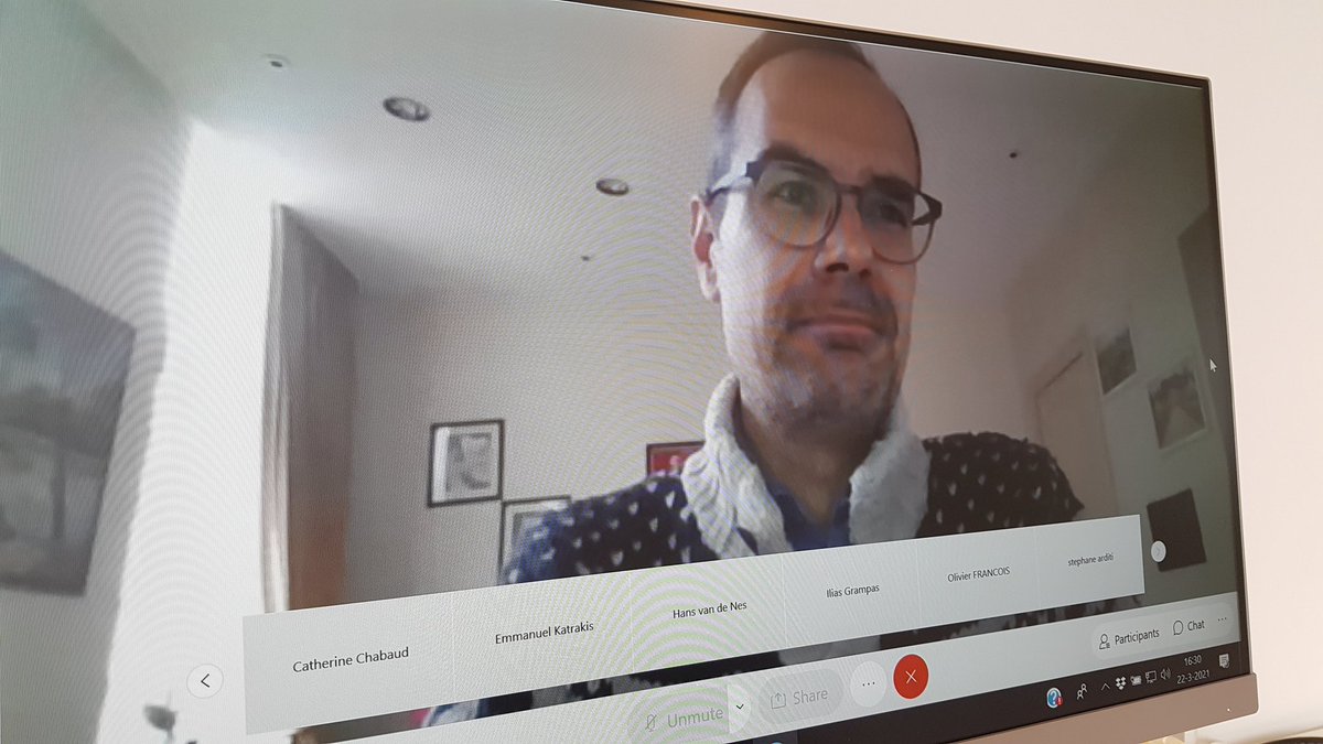 Recycler Talks, EuRIC webinar met o.a. vice voorzitter <a href="/FNOInl/">FNOI</a> Hans vd Nes. 
EU Commissie wil End of Waste oudpapier oppakken. Head of Unit DG Env, Mattia Pellegrini, noemt t absurd dat t niet Europees is geregeld nu steeds meer lidstaten EoW invoeren