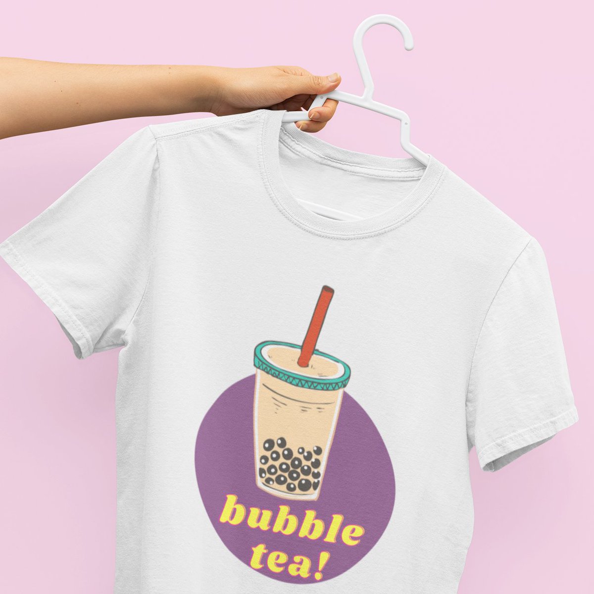 DreamsJourneyy's tweet photo. How cute is this vintage bubble tea design!
Get yours at https://t.co/5p66SV2xMG
Free US shipping!
#bubbletea #boba #bbt #ArtistOnTwitter #etsysale #etsyvintage #VintageEtsy #vintagefashion #designthinking #DesignerFashion #asiancreator #shopsmall #smallbusiness #SmallBiz #Etsy https://t.co/mMIGZ20REv