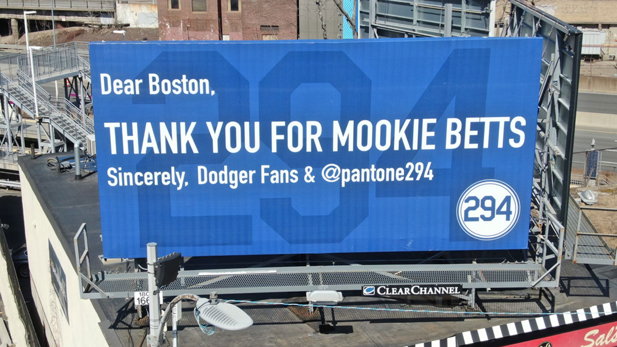 Pantone294's tweet photo. .@alexuur's favorite memory was @mookiebetts' home run in the 2020 World Series and in return, he wanted to show some love to Boston. #ThankYouBoston

This billboard can be found at 60–62 Brookline Ave Boston, MA 02215 RIGHT NEXT to Fenway Park. https://t.co/WQSygsAxbn