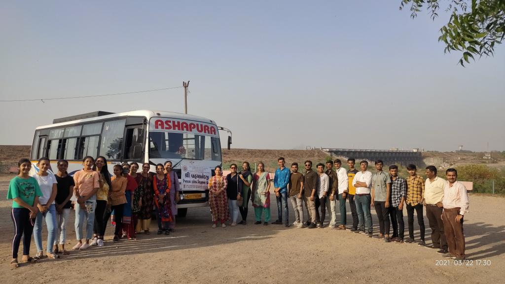 CscJunagadh's tweet photo. An #energyTour was organized today on the occasion of #WorldWaterDay2021 including Venu Dam Site, Merwadar #GedaWinMill Site, Prasala Solar Farm. @InfoGujcost @narottamsahoo @GogJunagadh @PrinSciAdvOff @hareets @collectorjunag https://t.co/3mTXKPZrta