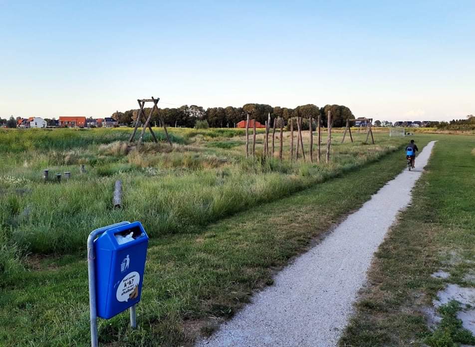 ❓ Heeft u de enquête al ingevuld?
🙋 Dit kan nog tot 1 april

survio.com/survey/d/S5T2C…

Het wijkpanel onderzoekt de haalbaarheid van en het draagvlak voor een eigen wijkcentrum. Help ons inzicht te krijgen hoe we samen De Zuidlanden nog aantrekkelijker en completer kunnen maken.