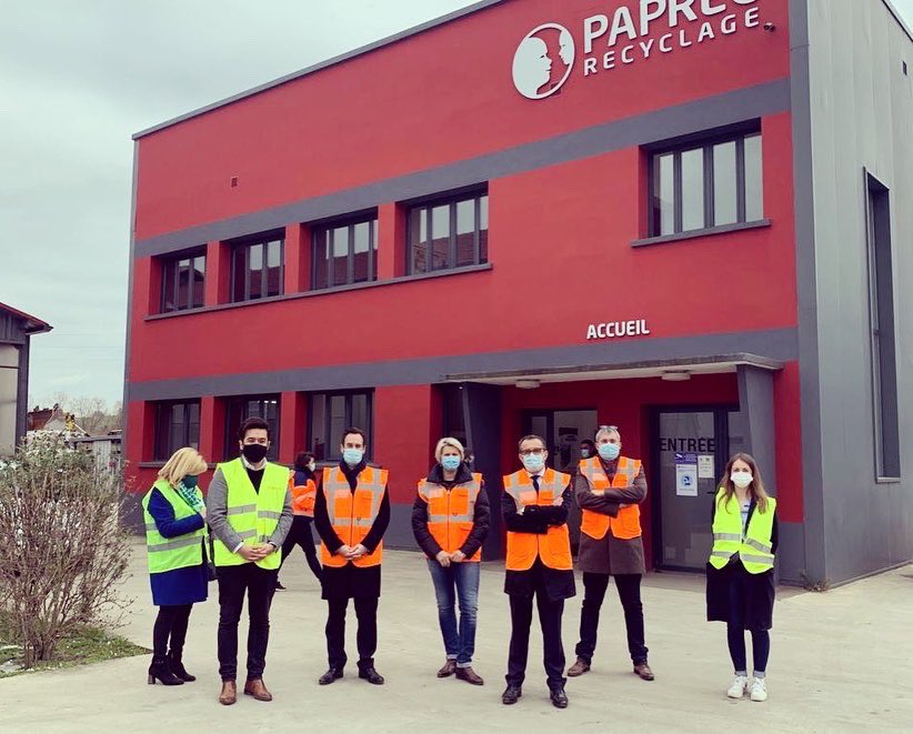 ErgunToparslan's tweet photo. ♻️ 🏭 Visite de l’entreprise Paprec recyclage à Dieulouard.
Leader français du recyclage, l’entreprise : Collecte, vend et traite les matières premières issues du recyclage
Elle participe ainsi au #développementdurable 🌿 de la société. #recycle #instaday #ODDD https://t.co/A7EXgy7HDL