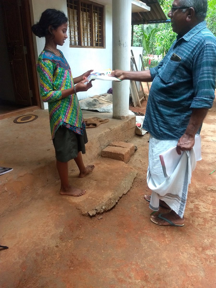 GangaBhagath's tweet image. ഇന്നത്തെ ഗൃഹ സമ്പർക്കം.... 
#grihasambarkkam 
#BoothWork 
#Vote4BJP