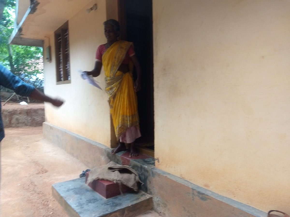 GangaBhagath's tweet image. ഇന്നത്തെ ഗൃഹ സമ്പർക്കം.... 
#grihasambarkkam 
#BoothWork 
#Vote4BJP