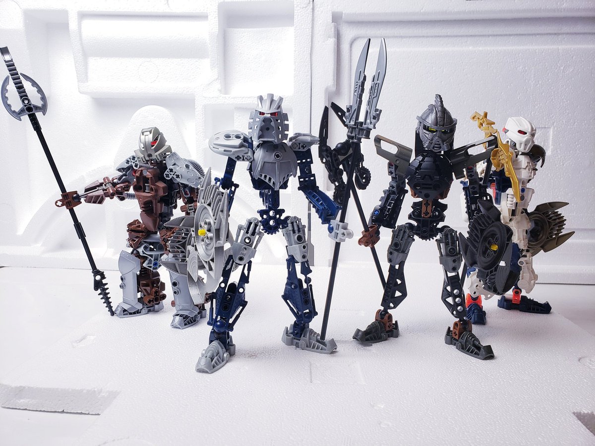 Tributron1's tweet photo. The Toa Hagah 

#bionicle #metrumarch #LEGO #legomoc #actionfigurephotography https://t.co/rnW1wQOGQ2