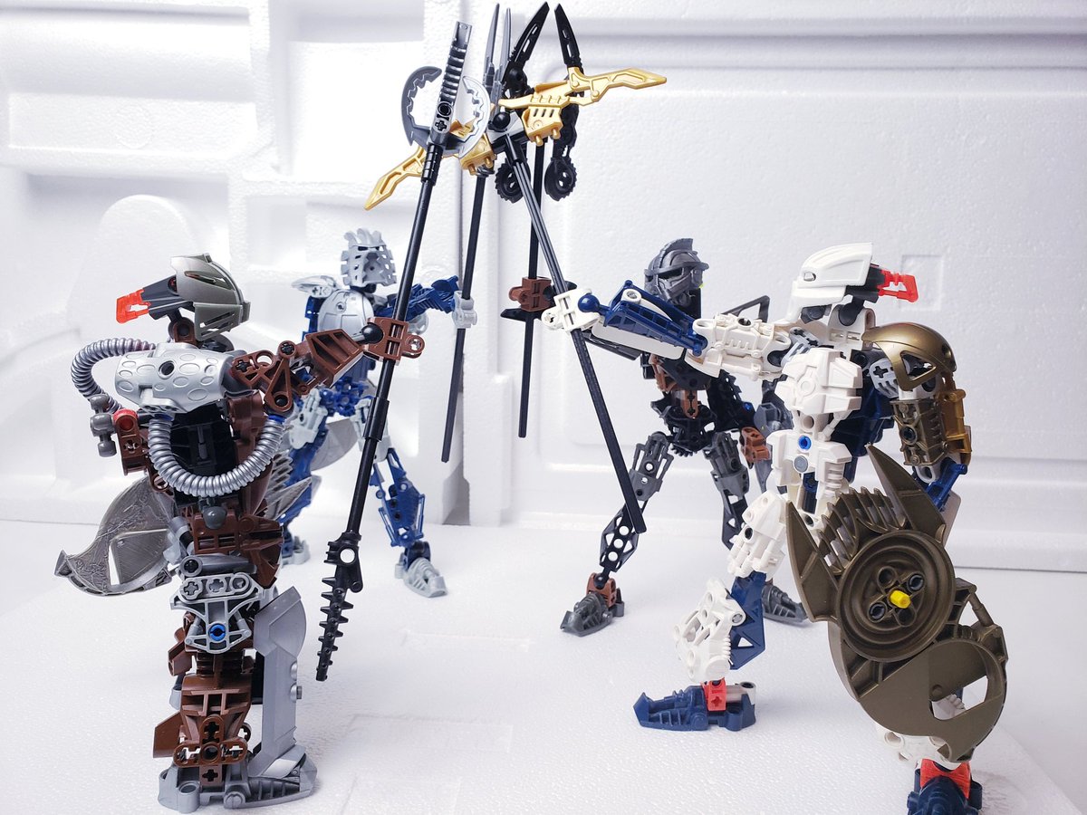 Tributron1's tweet photo. The Toa Hagah 

#bionicle #metrumarch #LEGO #legomoc #actionfigurephotography https://t.co/rnW1wQOGQ2
