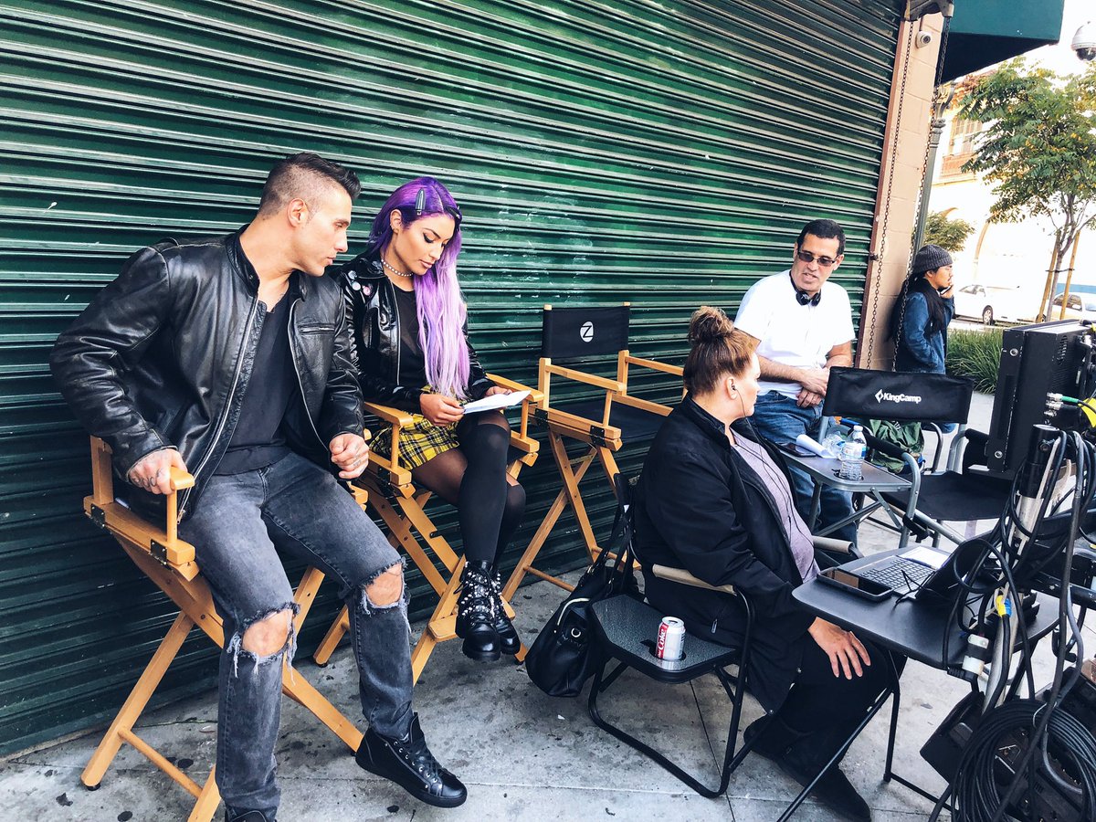 natalieevamarie's tweet photo. A little #BTS from filming @paradisecitytv 🥳
𝐒𝐞𝐚𝐬𝐨𝐧 𝐎𝐧𝐞 𝐃𝐞𝐛𝐮𝐭𝐬 THIS THURSDAY 𝐌𝐚𝐫𝐜𝐡 25 𝟐𝟎𝟐𝟏 𝐨𝐧 𝐀𝐦𝐚𝐳𝐨𝐧 𝐏𝐫𝐢𝐦𝐞 𝐕𝐢𝐝𝐞𝐨🥳🥳 tune in to see #ShadyJade 😈🤘🏼
-
#paradisecity #americansatan #amazonprimevideo https://t.co/UtoCxr3JCQ