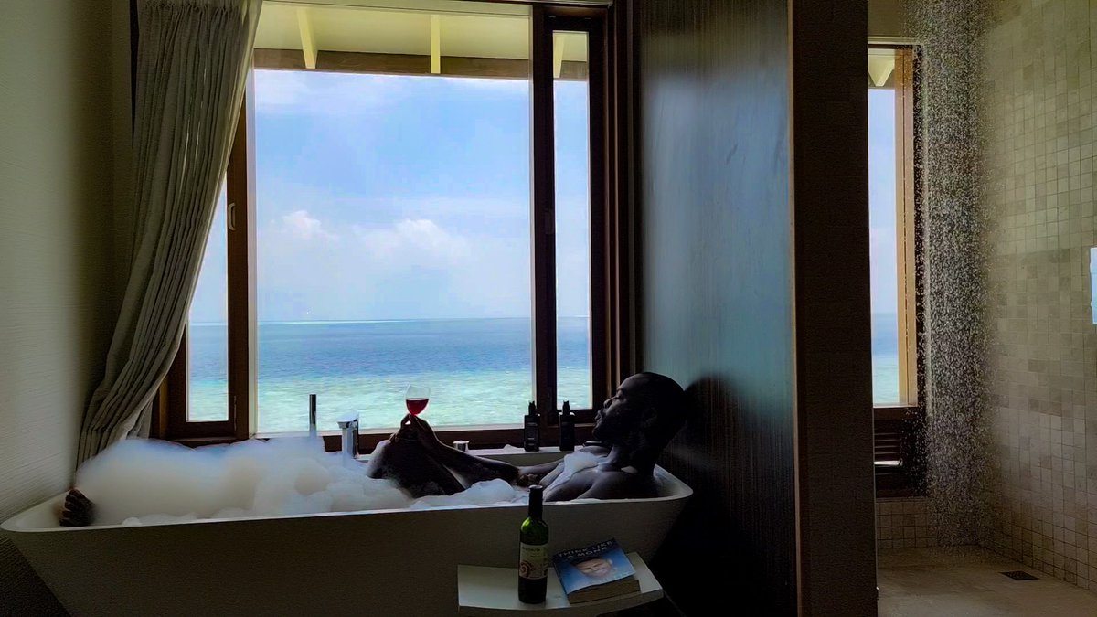 A #Maldivian Bath 🧼 A Safe Space For #Reflection #travel #maldives #wanderlust #nomad #vagabond #winelover <a href="/oblusangeli/">OBLU Sangeli</a>