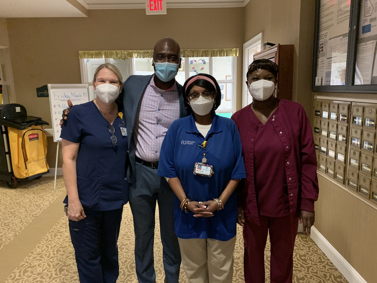 AtriumNavicent's tweet photo. In our most recent #CEOOnTheGo - Atrium Health Navicent President and CEO Delvecchio S. Finley recently paid a visit to Carlyle Place, Navicent Health where he rounded and visited with teammates and leaders! https://t.co/comvQsPvNV
