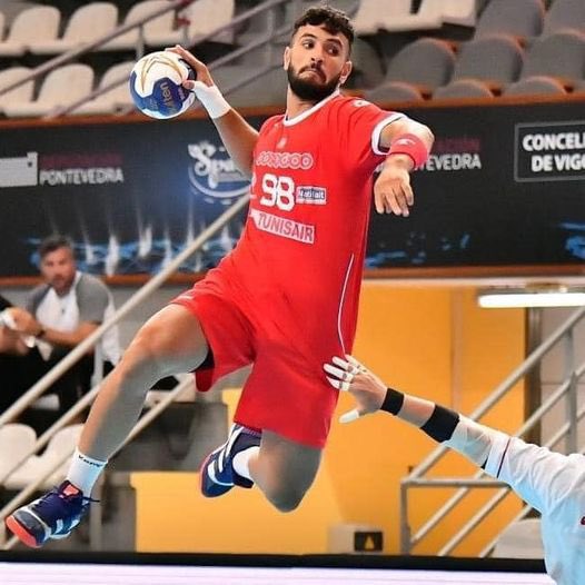 📌صفقة من العيار الثقيل 

#يد_مضر تتعاقد مع الموهبة التونسية المتألق محمد درمول قادماً من النجم الساحلي وسوف يشارك مع مضر  في كاس النخبة