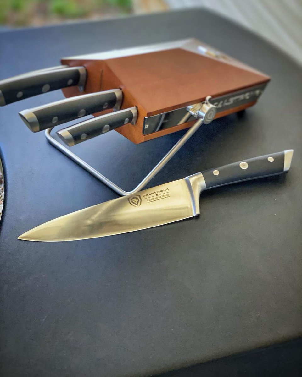 dalstrong's tweet photo. Hands up๐๐ป if you've added the brand new Gladiator Series 5-Pcs Knife Set with Modular Block to your collection.
Get yours today on https://t.co/6CotAWpzLF & Amazon.
๐ธ: @izzygrillz
#knifeset #knifeblock #chefslife #truecooks #kitchenknives #chefknife https://t.co/EKPGgvn41E