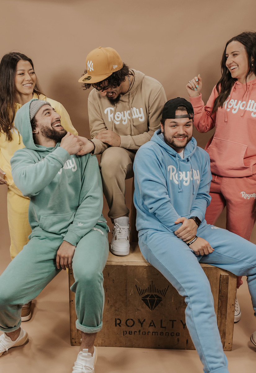 ROYALTYFAM_'s tweet photo. Colorful sets... Wednesday 11am CT 👀💎 Won’t want to miss this drop 👏 https://t.co/21nQYVP9h1