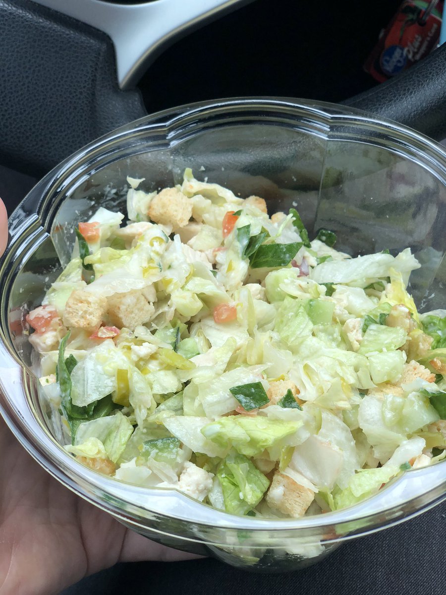 CLongScience's tweet photo. I came in 2nd at our school health challenge this year! One of my prizes was a @ChopStop gift card and I’m finally using it on this beautiful salad! Thanks for the awesome prizes and challenge Hunt! #HMS https://t.co/DuYNBl1MGI