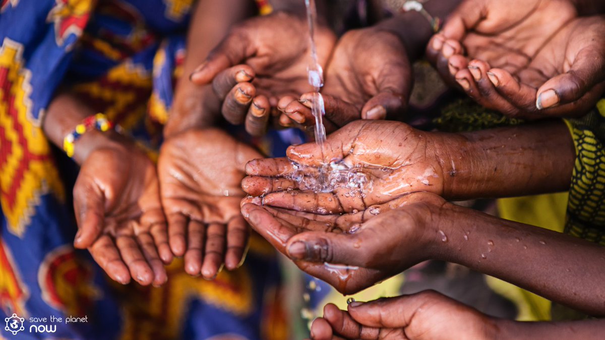 saveplanet_now's tweet photo. #DíaMundialdelAgua💧💙💧
Debemos valorar el 💦
Es la base de nuestra salud y sustento🌱 
Sin #agua no habría vida en el🌍
Es deber de todos proteger este recurso vital✊

#WorldWaterDay #Water #WWD2021 #climateaction #climatechange #cambioclimatico #crisisclimatica #medioambiente https://t.co/6SZqzeY7qS
