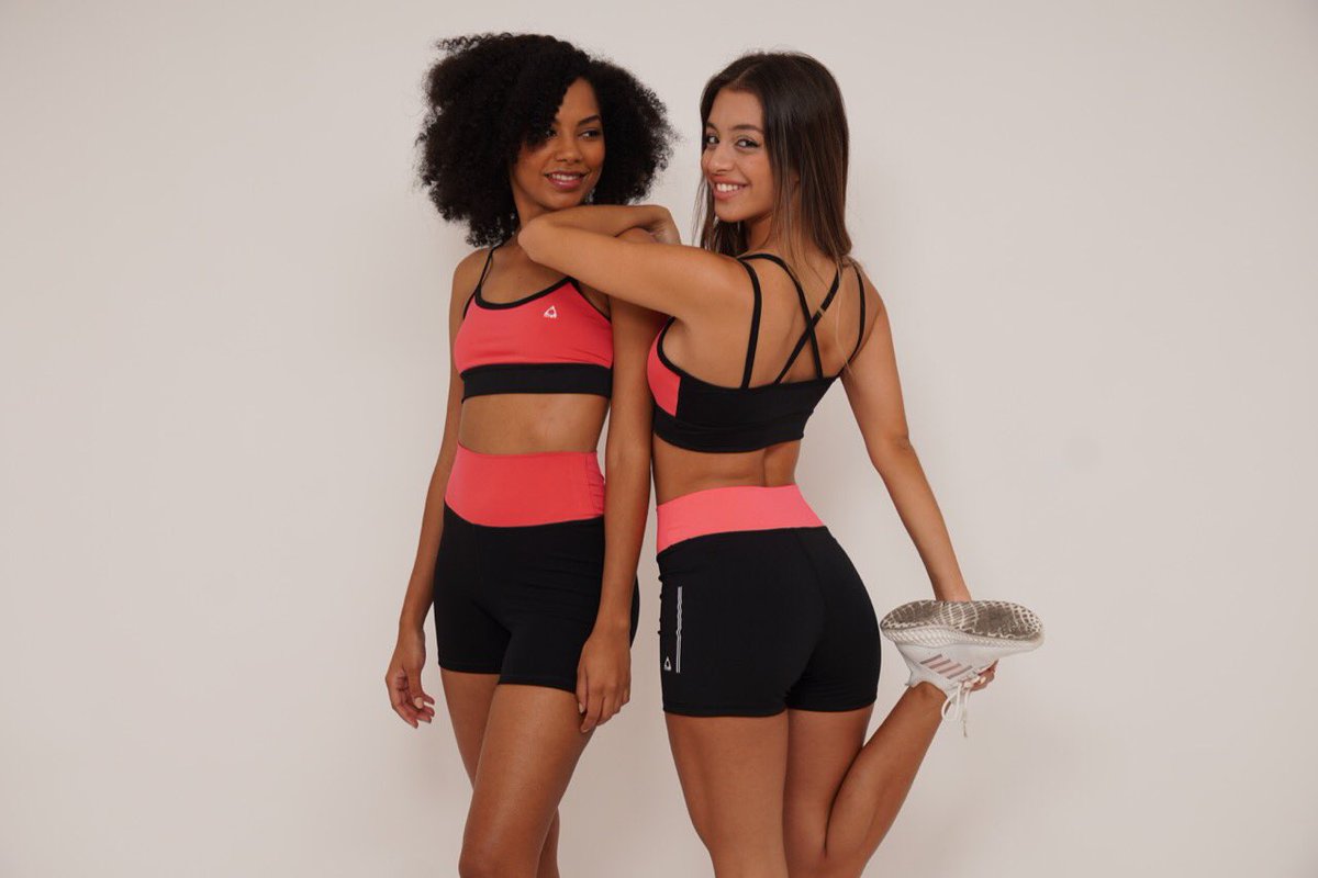 HBModels1's tweet photo. FASHION CAMPAIGN 
@officialrazasport
@indumentaria_raza

SHE: @vickygarayy @yaaar._ @barbieeferrari 

PH: @charlyvillagran
@photojohnnyar https://t.co/EvRzOD6lyN