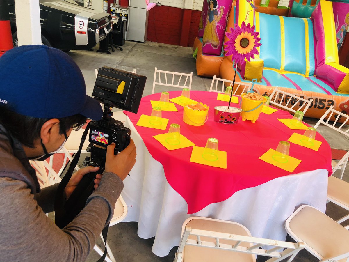 cuadrobrillante's tweet photo. Seguimos trabajando #sonyalpha #party #partybaby #cmdx #video https://t.co/PLinPKbZgS