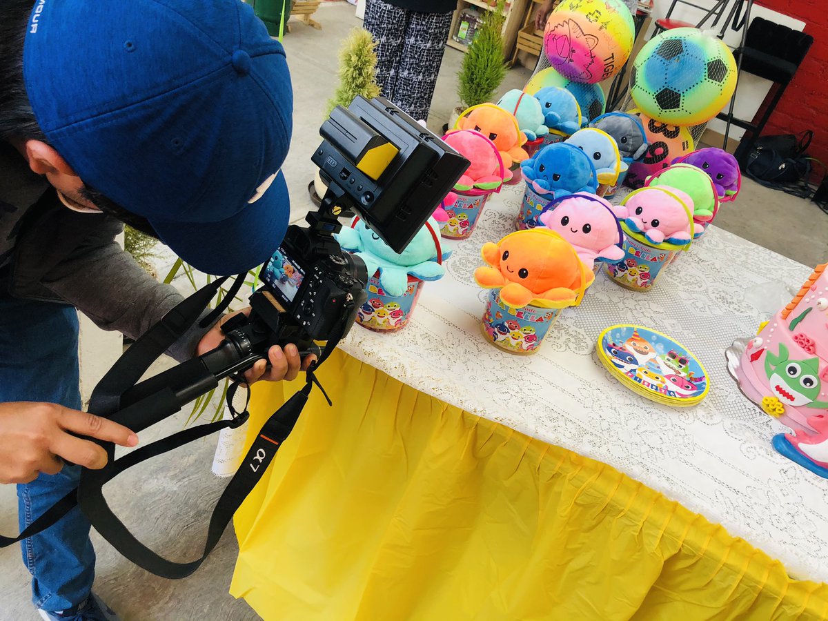 cuadrobrillante's tweet photo. Seguimos trabajando #sonyalpha #party #partybaby #cmdx #video https://t.co/PLinPKbZgS