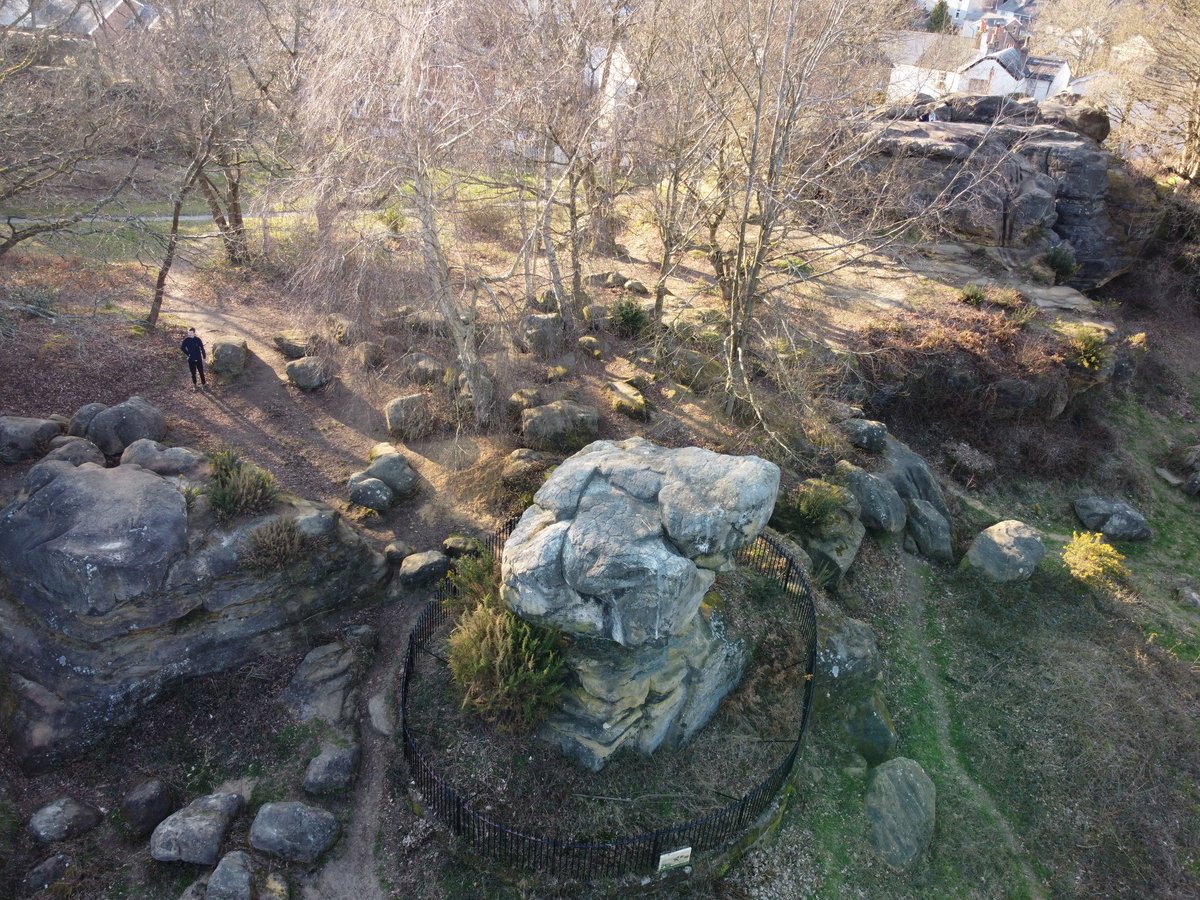 MarcusNovius's tweet photo. 🐸🪨
#tunbridgewells #toadrock #rusthall https://t.co/VHZKnnKwSA