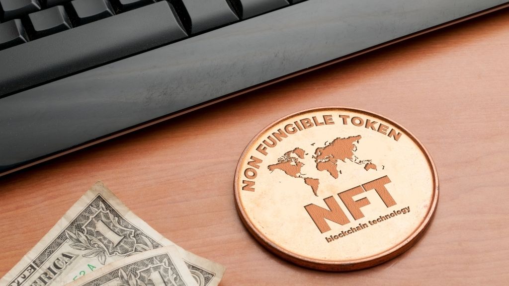 Non-Fungible Tokens is the latest buzz phrase from the world of blockchain, with mainstream media taking an interest, particularly thanks to stories involving LeBron James Grimes and Nyan Cat. So what are NFTs? solutionshub.im/nfts/