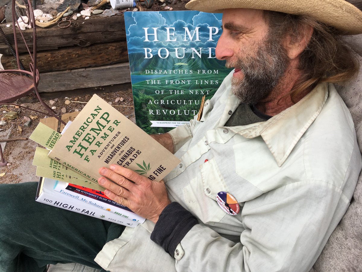 organiccowboy's tweet photo. Signing books in #paradise-You can get βem @NoCoHempExpo & anywhere books R sold-Signed this batch on a pile of #hemp bookmarks https://t.co/SUbw3TuYUi My virtual NoCo keynote is this Sat-3pm-My signing times R Fri & Sat-2pm @chelseagreen booth #238-I'll say Howdy via vid screen! https://t.co/r9fGAwiWA5