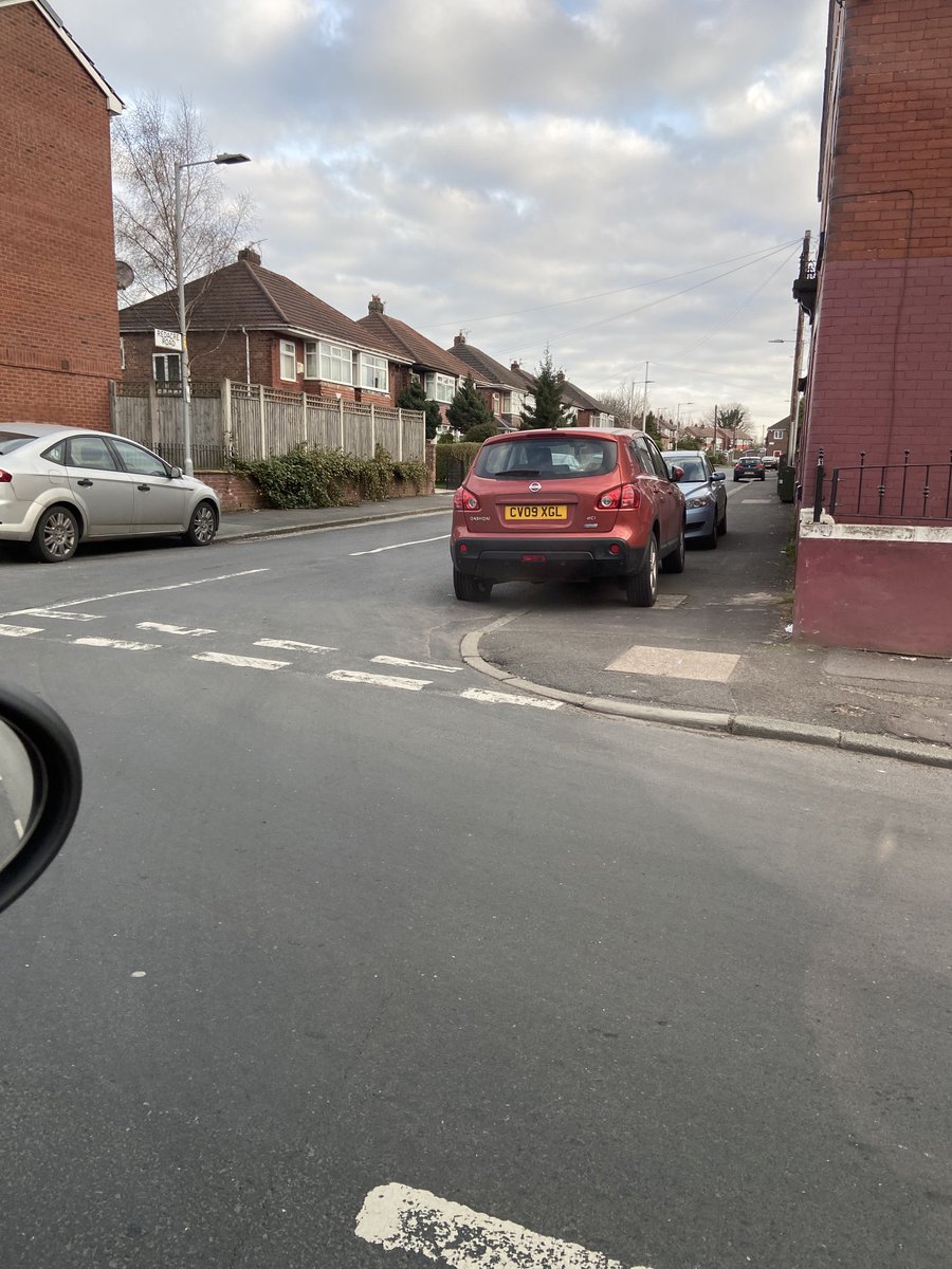 Halso2015's tweet photo. Vehicle parked causing major issues due to not being able to see forth coming traffic in either direction. Has a flat tyre on entrance to Redacre Road, Abbey Hey, action please 😡 https://t.co/gu3S48AdjO