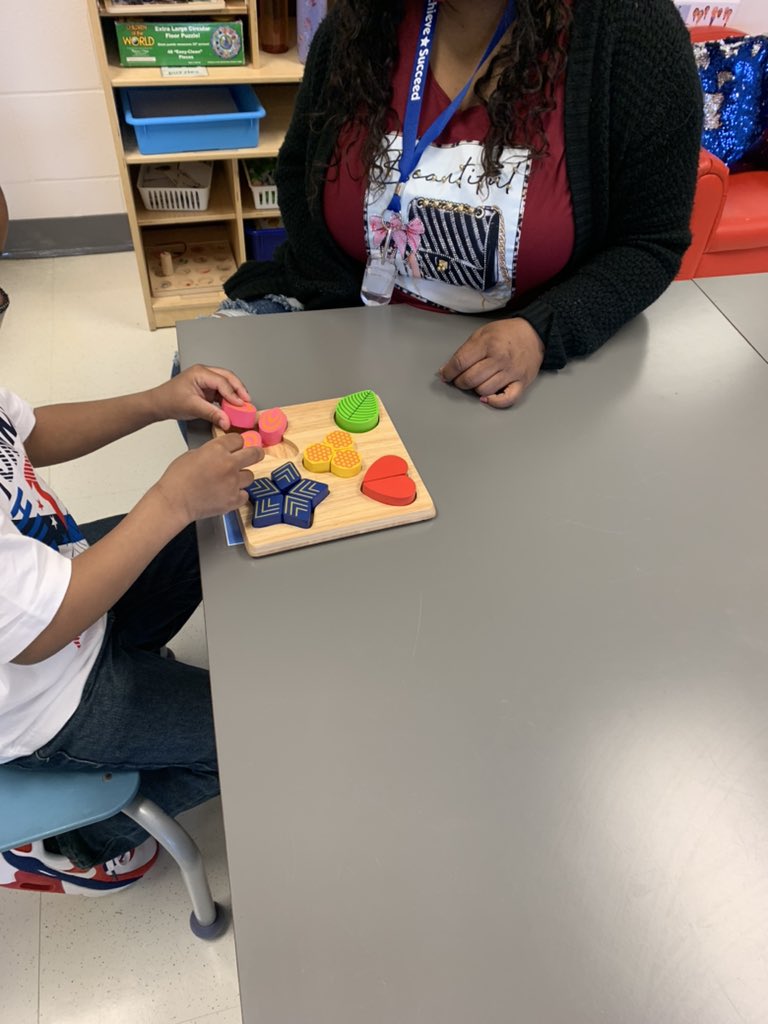 CCrowejcps's tweet photo. JCPS Early Childhood the off to a wonderful start on this MAGNIFICENT MONDAY!
@JCPSEARLY @CSSJCPS @JCPSAsstSuptASP @KJFIELDS4 @JCPSKY https://t.co/fOY3wZrV1Y