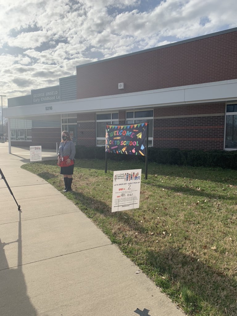 CCrowejcps's tweet photo. JCPS Early Childhood the off to a wonderful start on this MAGNIFICENT MONDAY!
@JCPSEARLY @CSSJCPS @JCPSAsstSuptASP @KJFIELDS4 @JCPSKY https://t.co/fOY3wZrV1Y