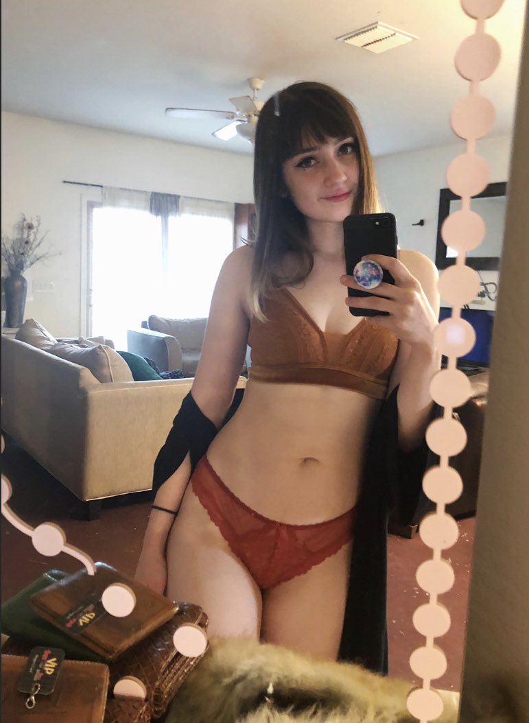 Lisa Thomas tweet media